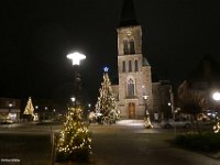 Weihnachtsdeko Kirche Ortskern2020 Weihnachtsdeko im Ortskern zu Coronazeiten Â©Alfred Moeller